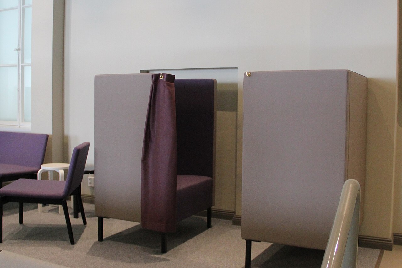 Royal Shrovetide Football: Rules, Teams, and Chaotic Gameplay